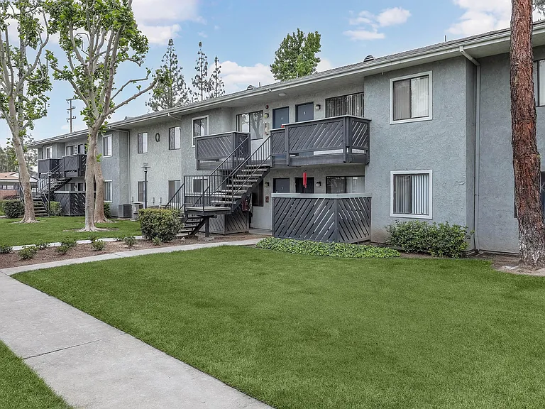 Creekside Village — Photo 21