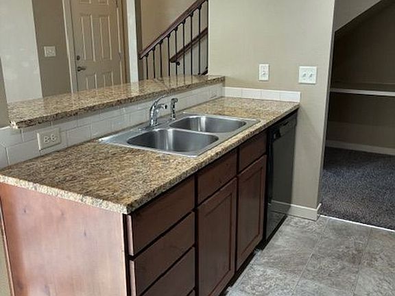 5th image of 8950 W Shellie Ln