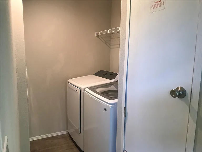 246 Brenda Rd — Photo 10