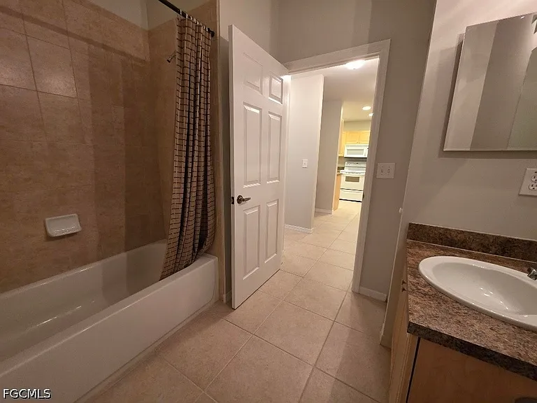 15999 Mandolin Bay Dr #202 — Photo 20