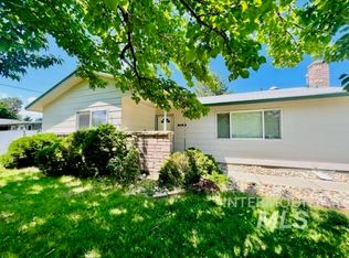 1109 SW 11th Ave, Ontario, OR 97914