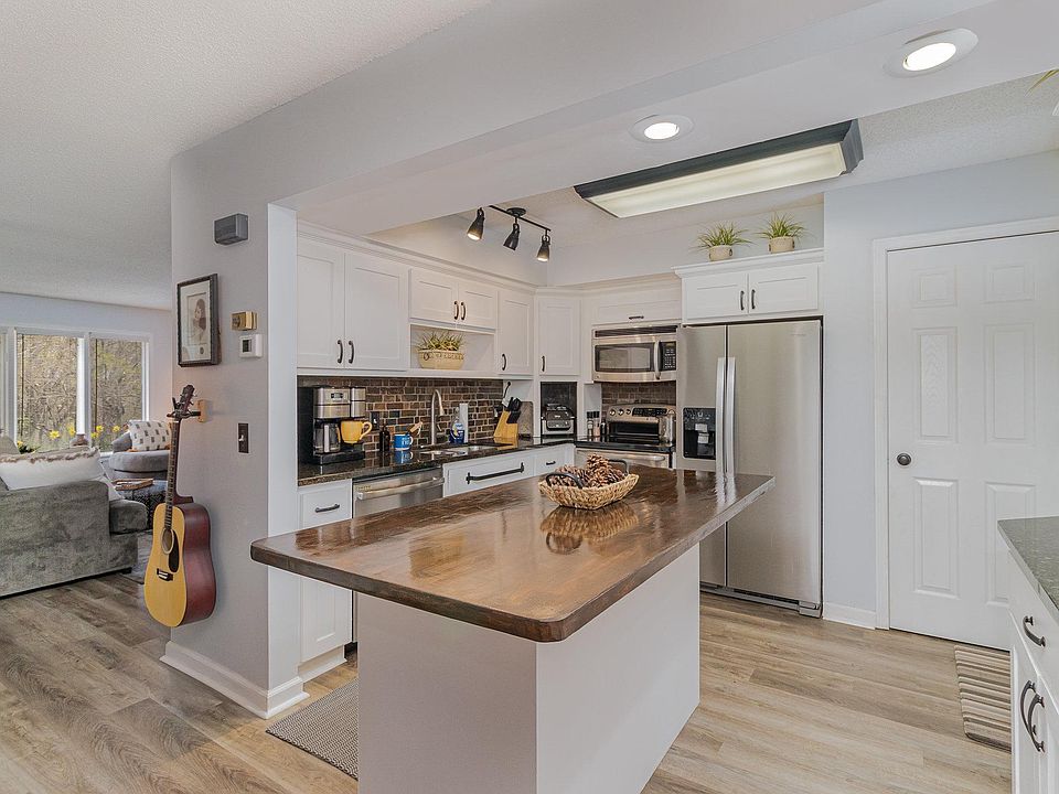 1st image of 26 Walden St