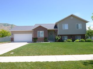 157 S 1100 E, Hyrum, UT 84319