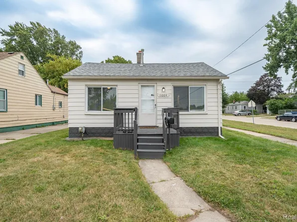 11004 Republic Ave, Warren, MI 48089