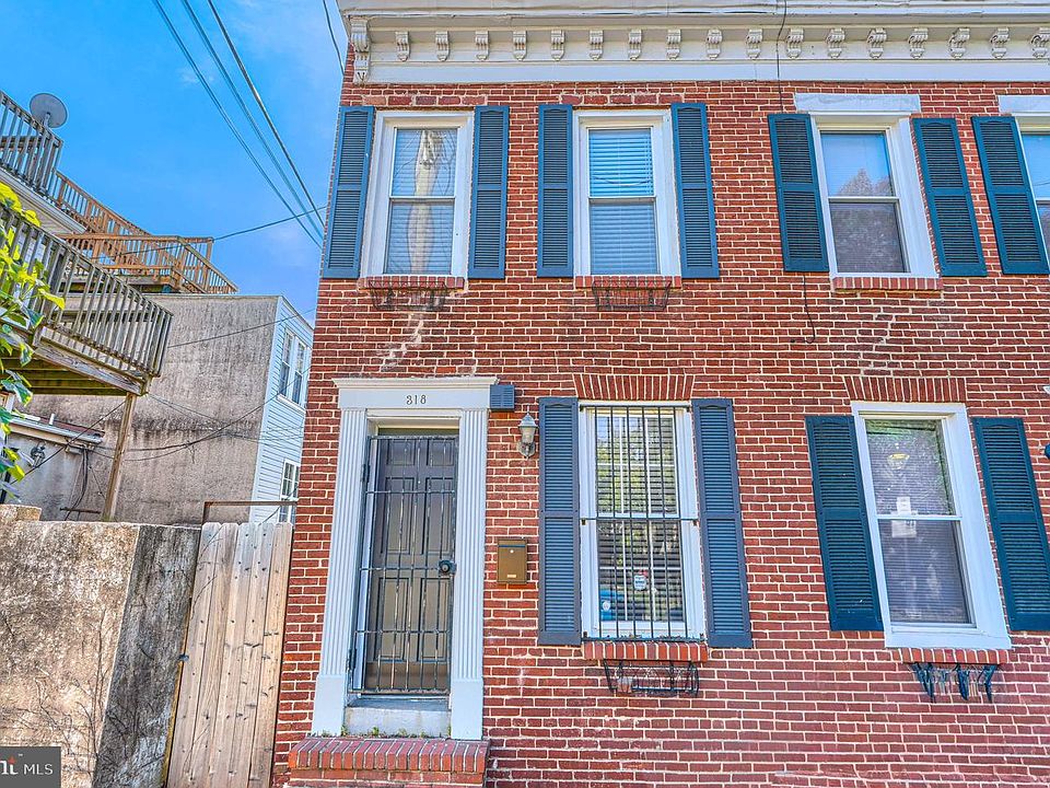 1st image of 318 Otterbein St