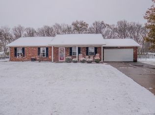 3020 Chickadee Dr, Hamilton, OH 45011