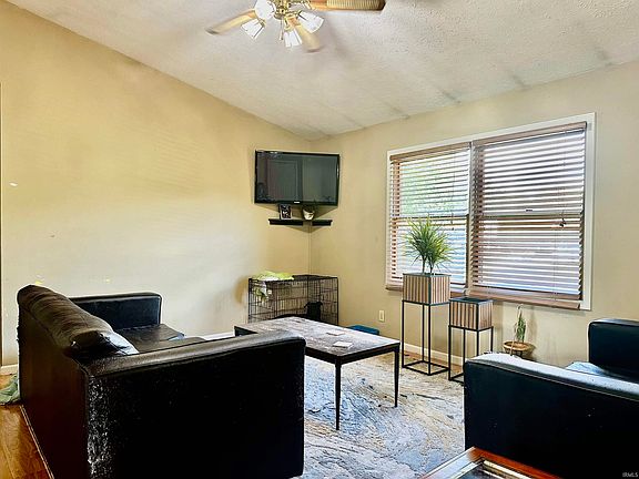 3rd image of 17518 Bramblewood Dr
