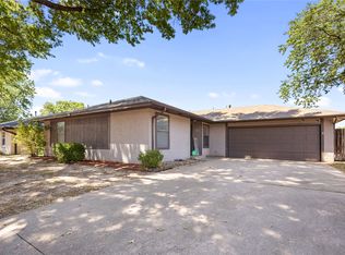 1302 W Austin St, Broken Arrow, OK 74011