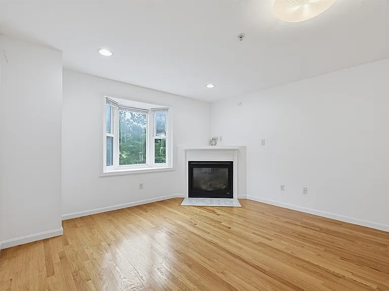 3103 Maple Brook Rd #3103 — Photo 6