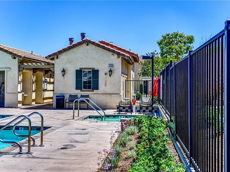 2878 Menorca Cir — Photo 34