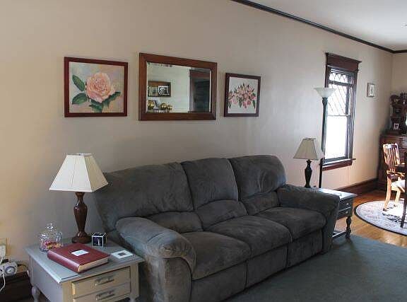 5th image of 420 N 3rd St