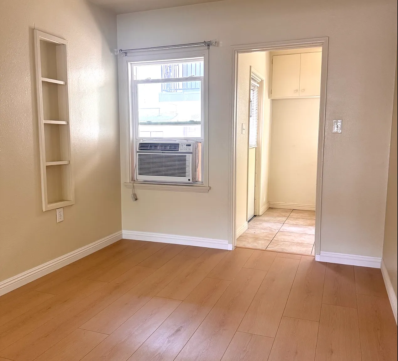 2 bed, 800 sqft, $2,350 — Photo 4