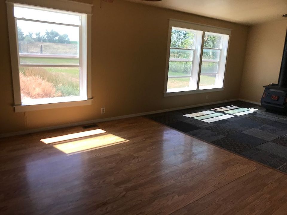1st image of 138 W 500 S
