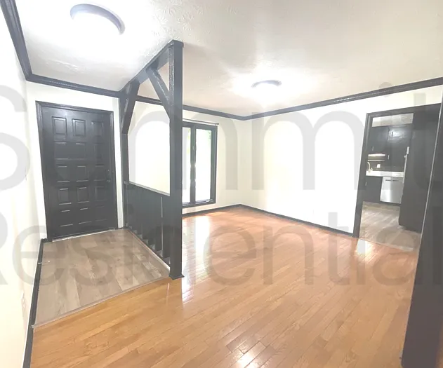512 Raven Springs Trl — Photo 4