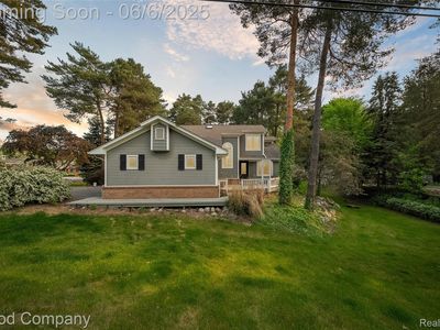 5490 Clarkston Rd, Clarkston, MI, 48348
