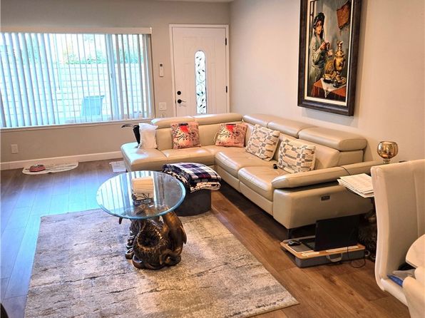 2179 Via Puerta UNIT B