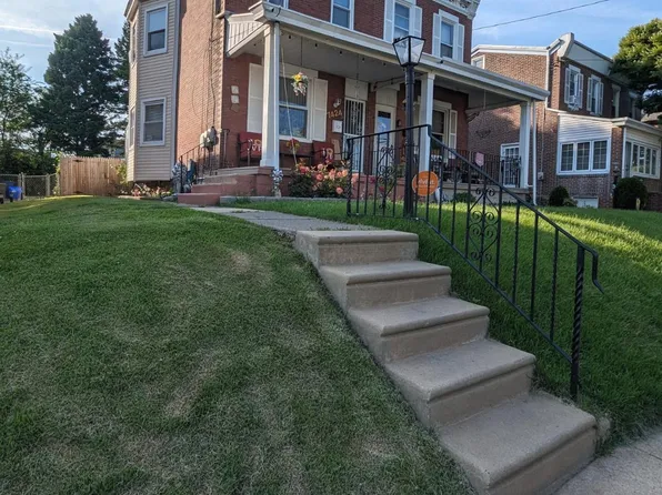 7424 Palmetto St, Philadelphia, PA 19111