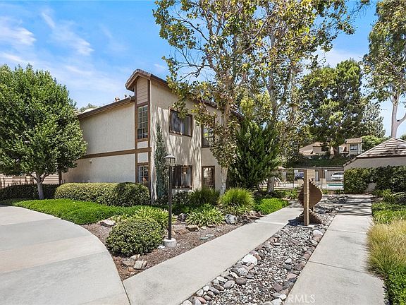 5th image of 600 N Brea Blvd APT 43