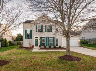 112 Fontanelle Dr, Mooresville, NC 28115