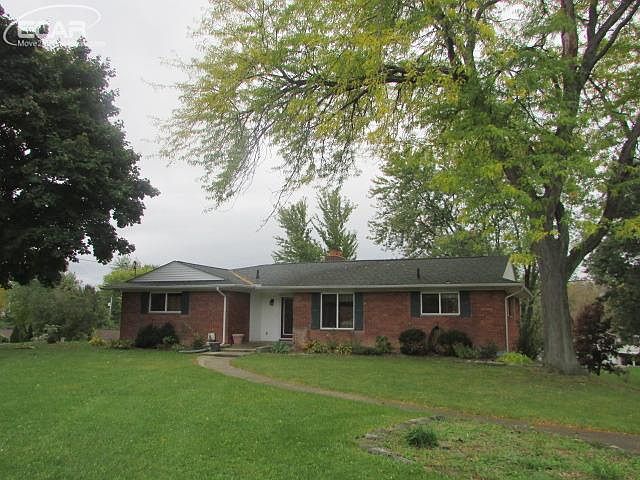 1st image of 2432 Green Acres Dr