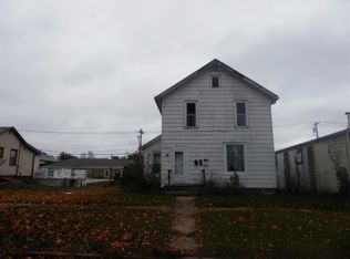 613 N Pleasant St, Princeton, IL 61356