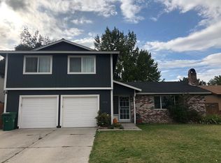 675 Rancho Via Dr, Sparks, NV 89434