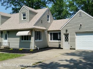 129 Howard Ave, Youngstown, OH