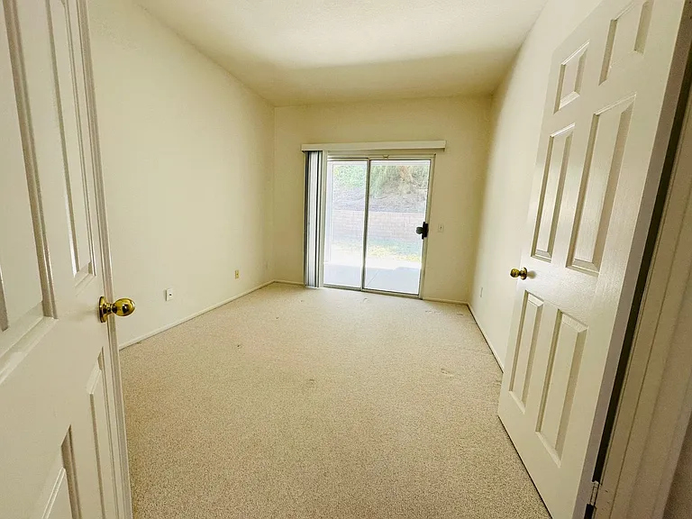 26253 King Edwards Dr — Photo 20
