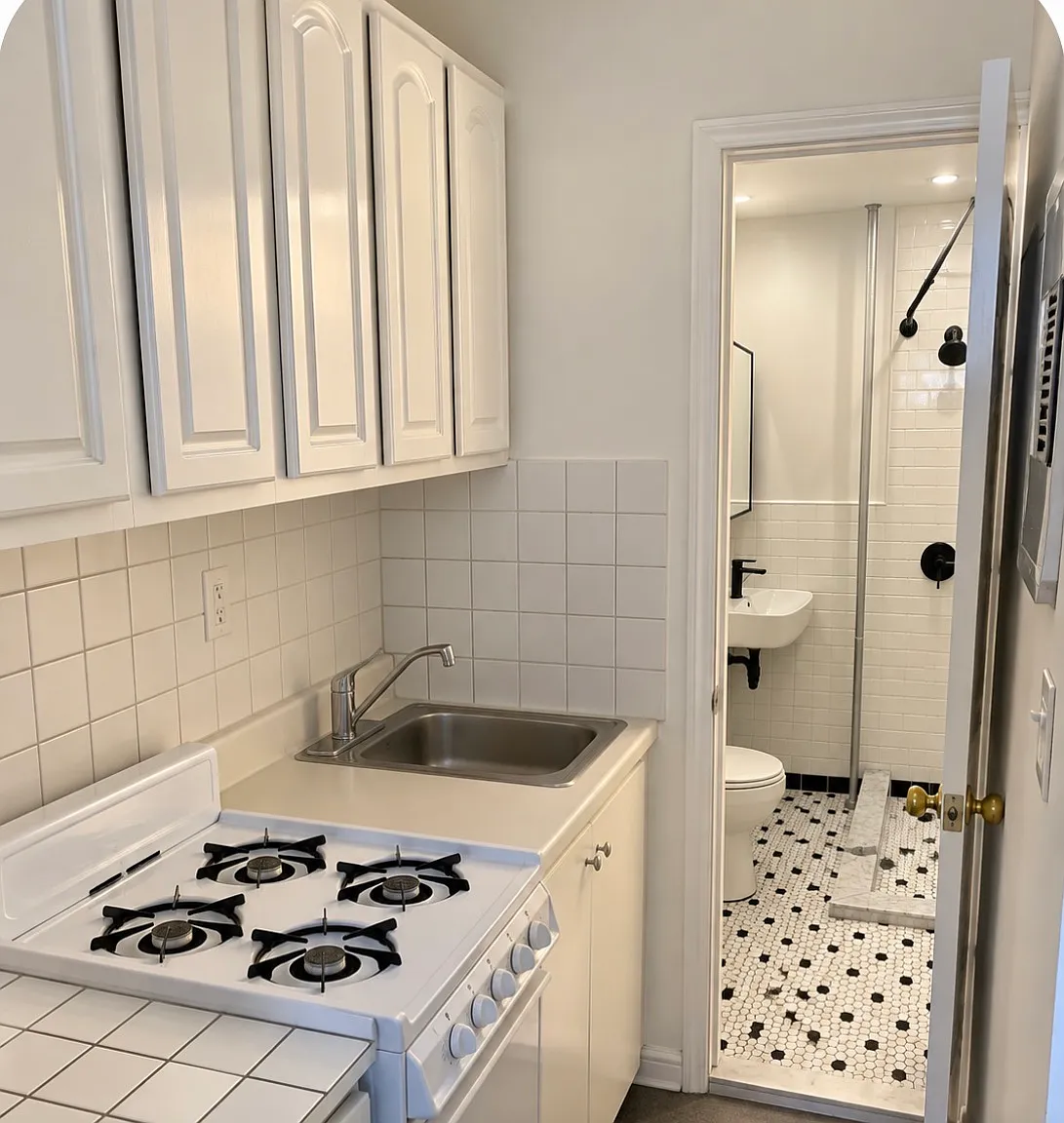 160 Mott Street — Photo 2