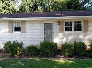 512 Lakeside Dr, Danville, VA 24540