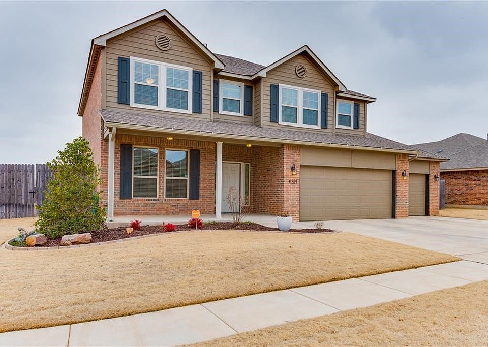 Look at the Curb Appeal!