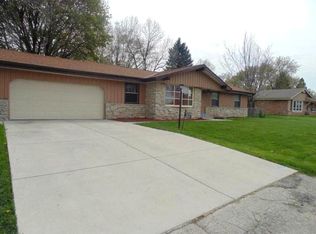 9613 W Good Hope Rd, Milwaukee, WI 53224