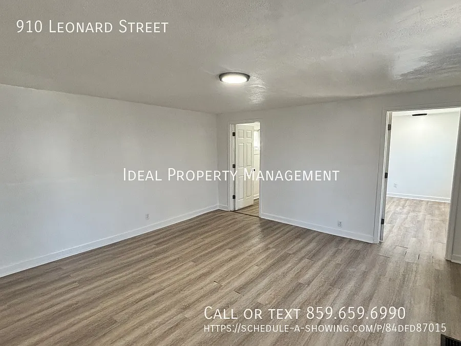 2 bed, $1,100 — Photo 2