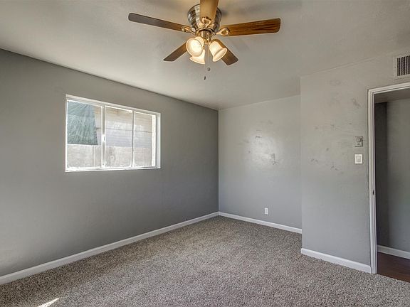 4th image of 842 E 6th Ave