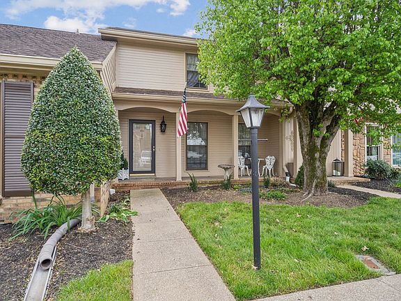 3rd image of 2172 Memorial Dr APT A2