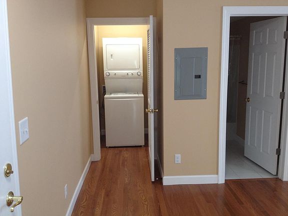 2nd floor laundry