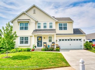 104 Rindle Bluff Dr, Portland, MI 48875