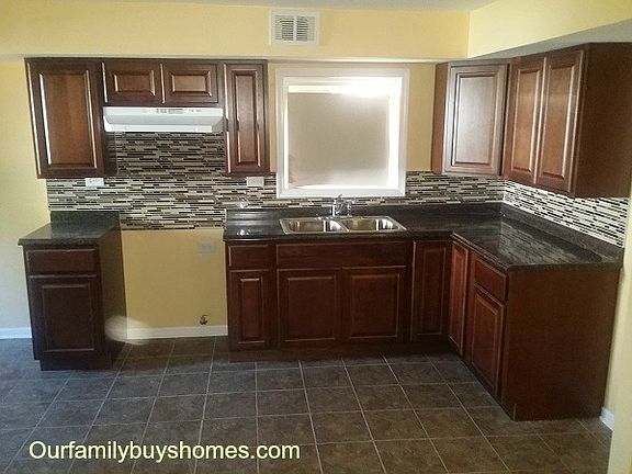 3rd image of 9336 S Eggleston Ave