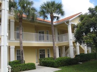 9165 Celeste Dr APT 105, Naples, FL 34113