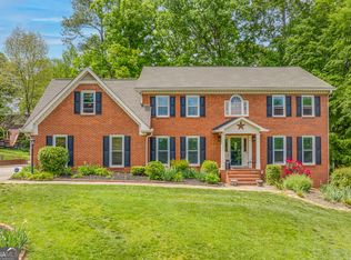 320 Hanarry Dr, Lawrenceville, GA 30046
