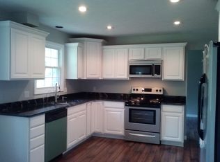 1502 Amboy Dr, Hudson, OH 44236