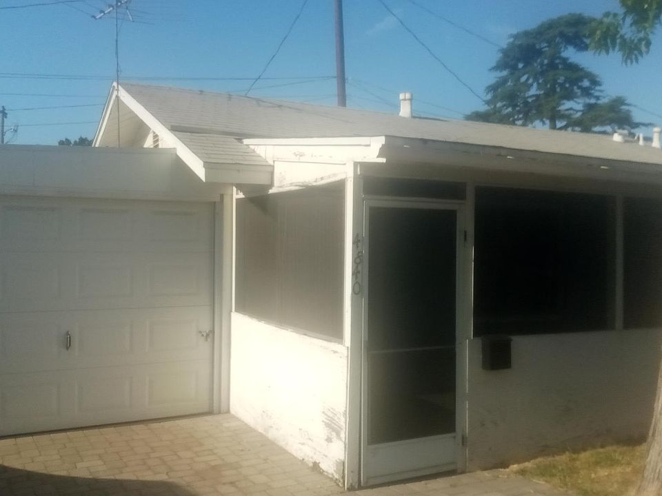 1st image of 4840 Arden Dr