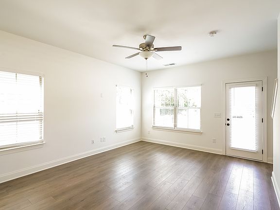 5th image of 308B Lake Dr