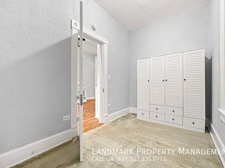 1124 N Wolcott Ave #1 — Photo 12