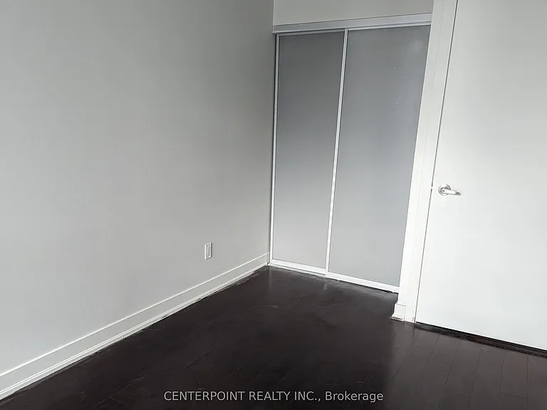 199 Richmond St W #2905 — Photo 4