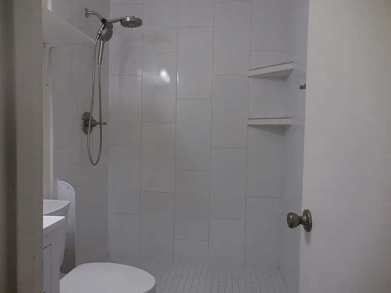 1200 E Spence Ave #10 — Photo 6