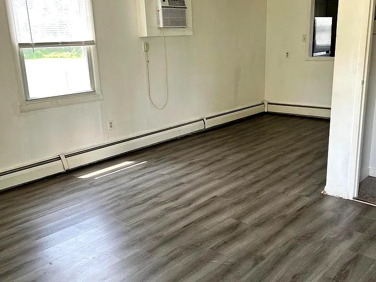 5619 Mitchell Rd — Photo 5
