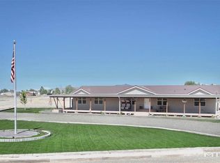 5895 Bird Ln, Winnemucca, NV 89445