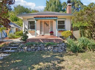 1279 SW Taylors Ferry Rd, Portland, OR 97219