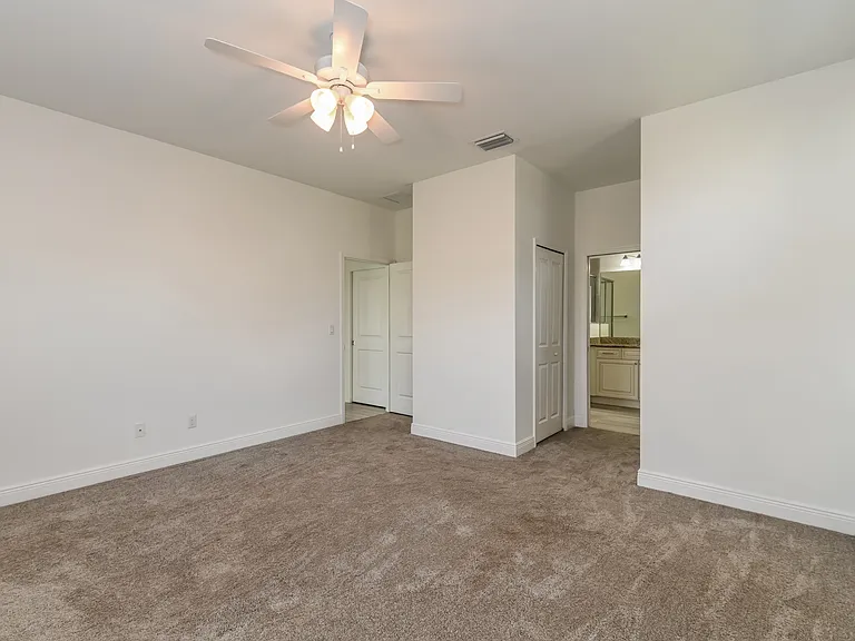 2329 NW 36th Ave — Photo 18